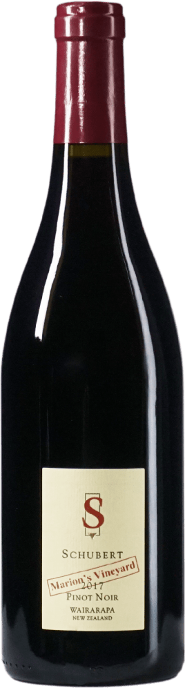 Eine Flasche Wein 4770Marion_sVineyard2017